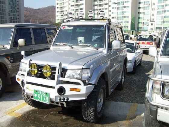 Hyundai_Galloper_Car.jpg