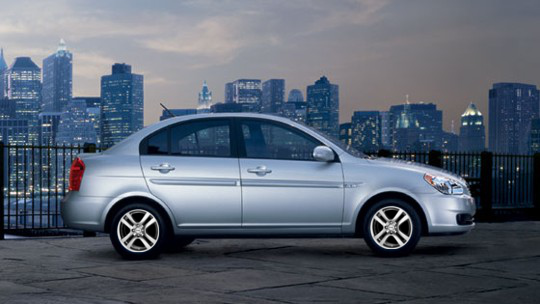 hyundai_accent_como.jpg