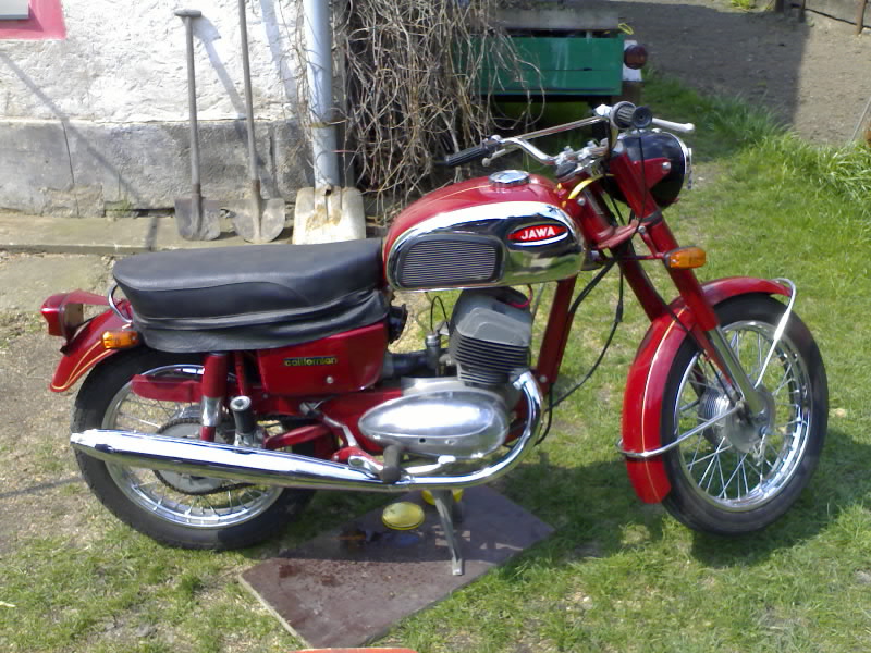 24042008407-001.jpg