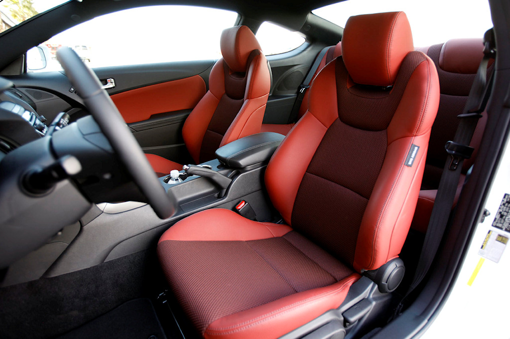 23-2013-hyundai-genesis-coupe-fd-1329796784.jpg