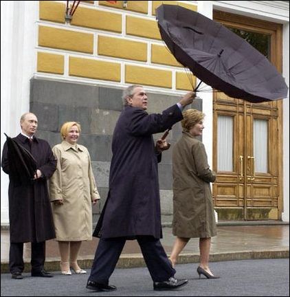 Ten blbec stim radarem proste neda pokoj.jpg