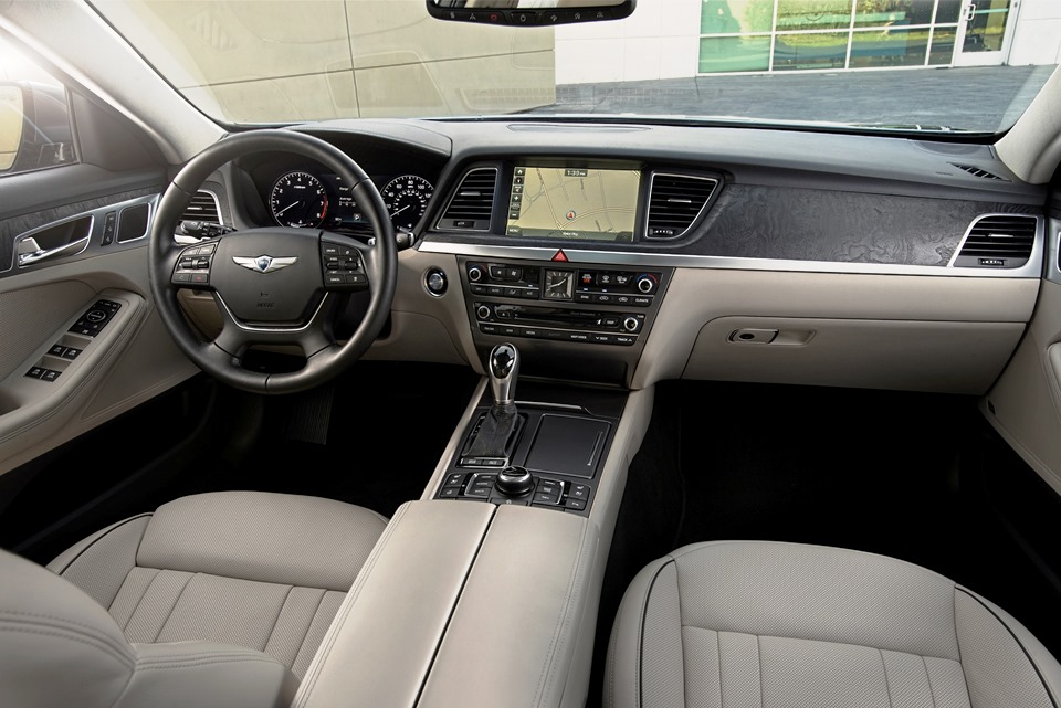 2015-Hyundai-Genesis_interior.jpg
