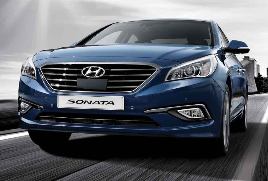 2015-Hyundai-Sonata-Front-Left.jpg