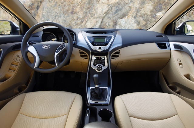 20-2011-hyundai-elantra-fd.jpg
