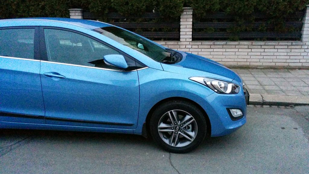 i30 Ice Blue