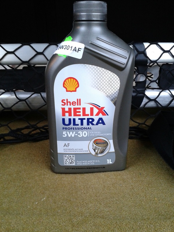 Shell Helix Ultra.jpg