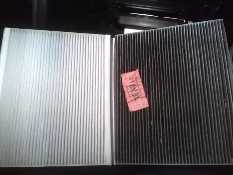 Výměna kabin. filtru.jpg