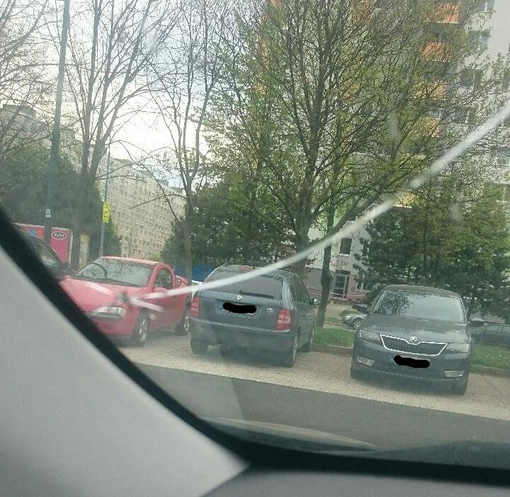 2sklo.jpg