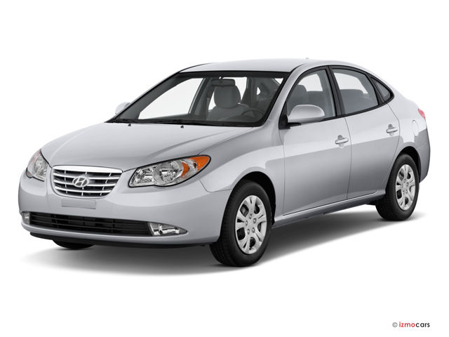 2010_hyundai_elantra_angularfront.jpg