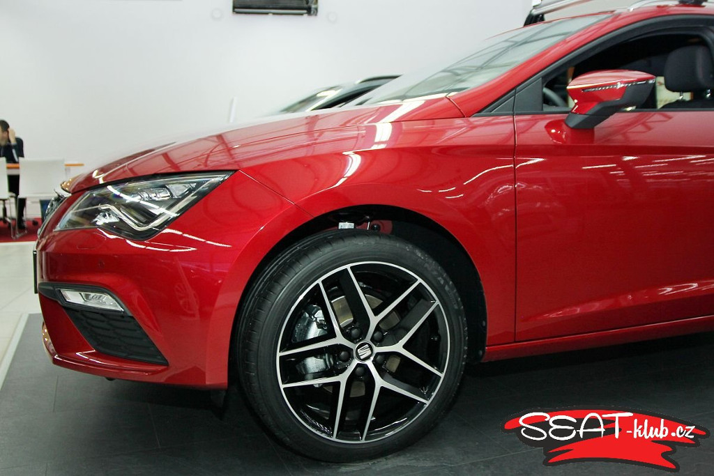 2018-seat-leon-st-fr6.jpg