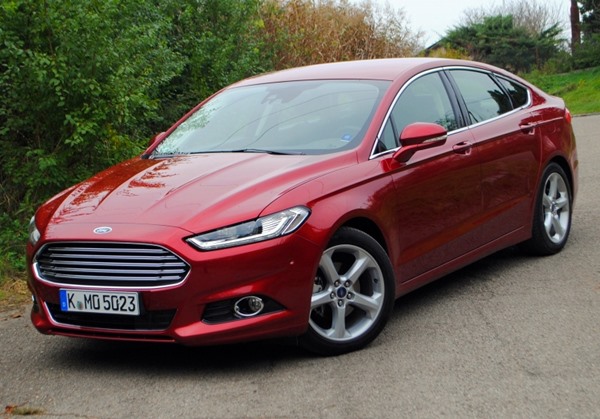 Test_Ford_Mondeo_2015_rychly_perex_800_600.jpg