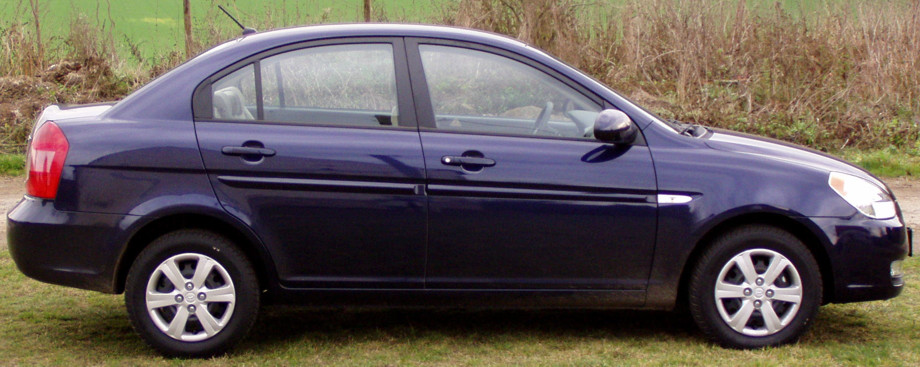 Hyundai Accent - 09.jpg