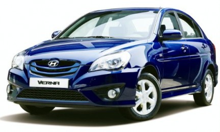 HyundaiAccentrestylingprimeimmagini_06.jpg