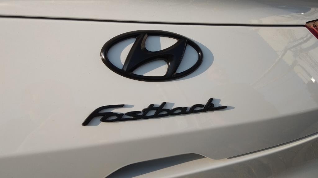 Hyundai i30 Fastback 118.jpg