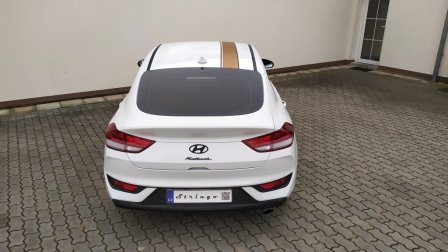 Hyundai i30 Fastback 212.jpg