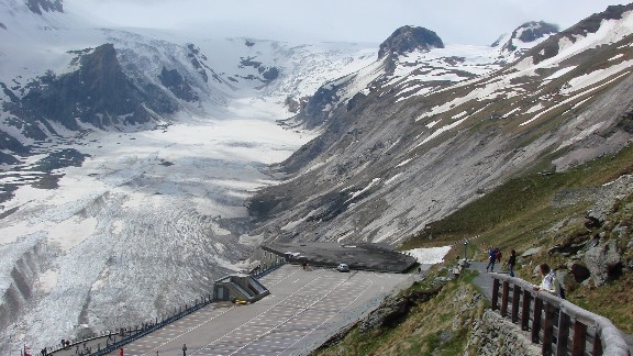 Pohled na nejdelší ledovec