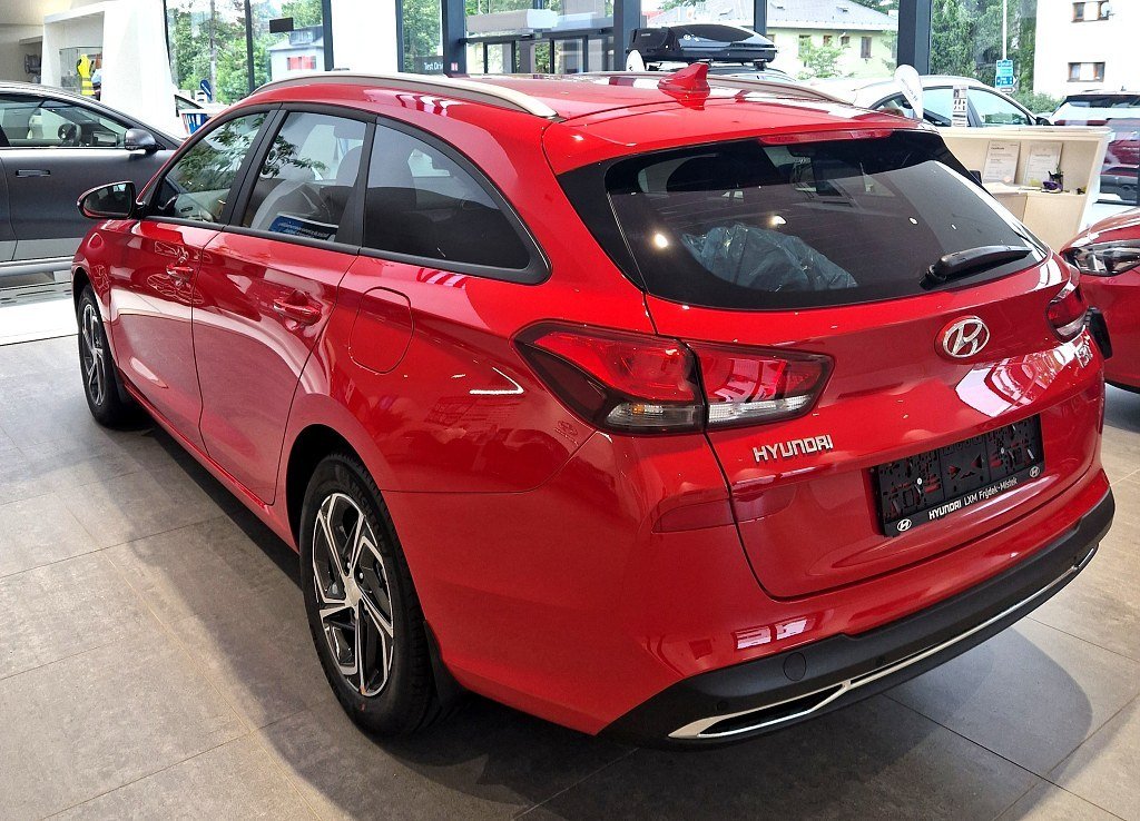 i30(2).jpg
