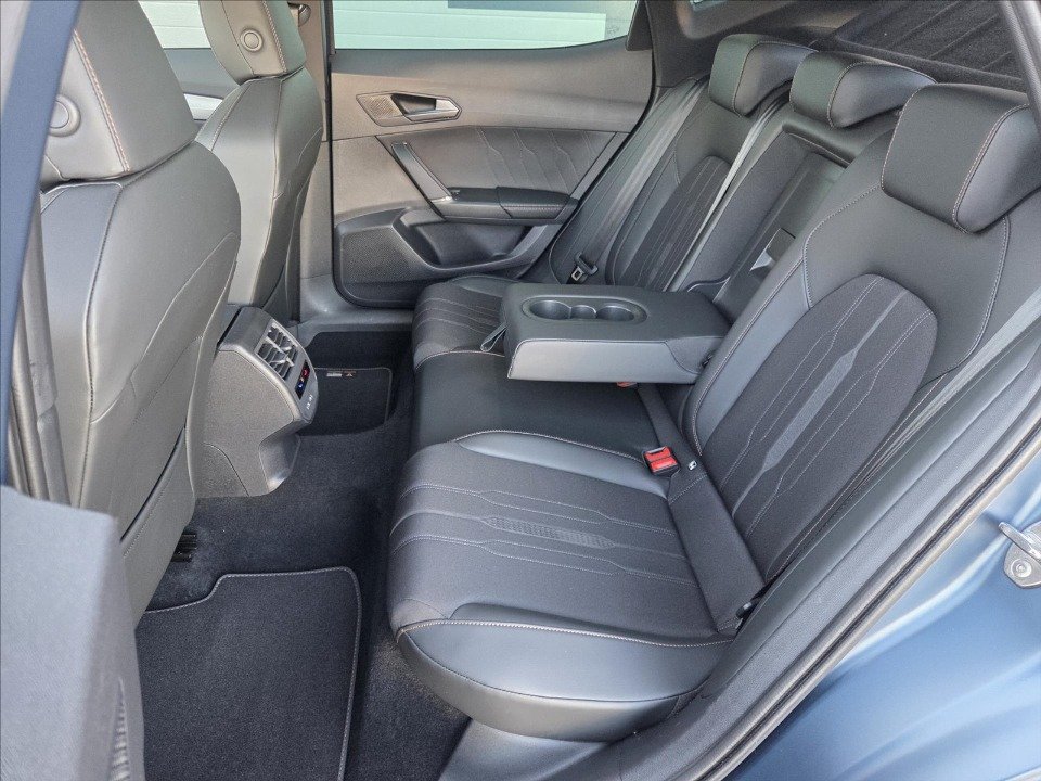 WhatsApp Image 2026-04-28 at 21.15.59 (1).jpeg