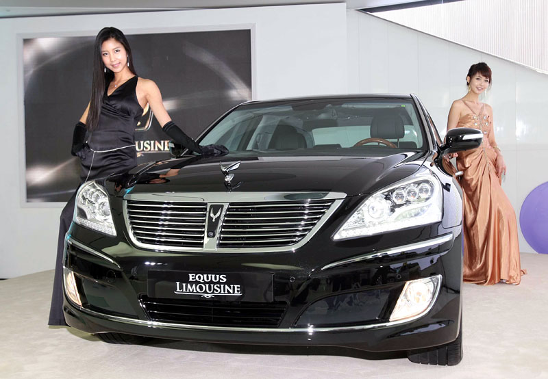 Hyundai Equus.jpg