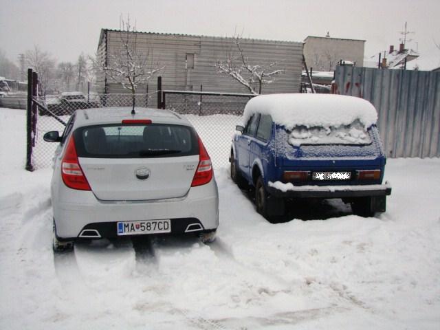 H i30-2 00355.jpg